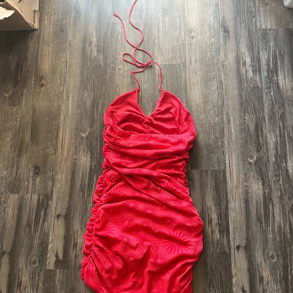 NWT Zara Red Jacquard Draped Halter Dress Sz M - Picture 3 of 3
